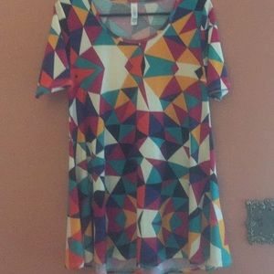 Lularoe Perfect tee